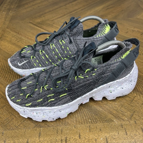 Nike Space Hippie 04 Shoes Mens 8 Black Volt‎ Lace Up Running Sneaker CZ6398-010 main image 8